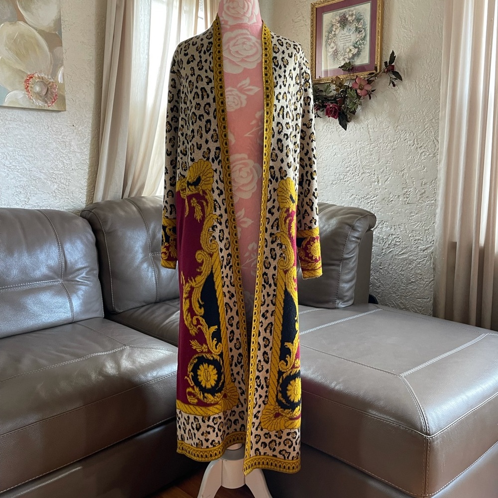 Maxsport Long Open Front Leonard Print